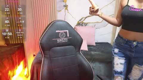 lexy_tay online show from April 6, 11:44 am