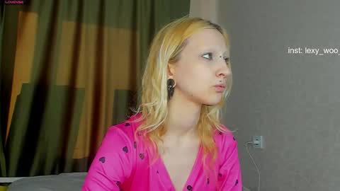 Lexy online show from March 25, 11:24 am