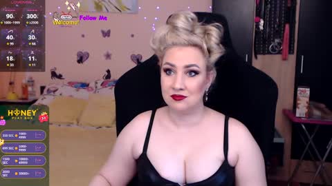 Snapshot of lexygold chatting on January 11, 1:53 pm Lexy online show from January 11, 1:53 pm