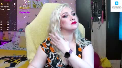 Snapshot of lexygold chatting on October 22, 2:00 pm Lexy online show from October 22, 2:00 pm