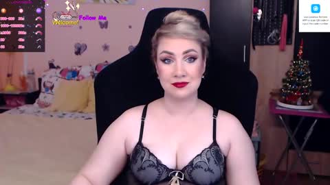 Snapshot of lexygold chatting on December 15, 11:01 am Lexy online show from December 15, 11:01 am