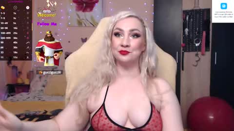 Snapshot of lexygold chatting on October 2, 2:33 pm Lexy online show from October 2, 2:33 pm