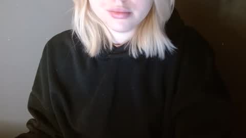 Leyla online show from February 18, 6:56 am