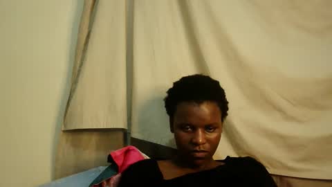 leylacuty13 online show from March 17, 7:18 pm