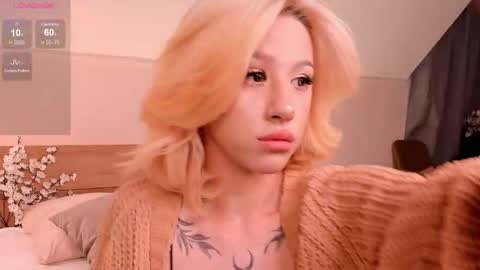 Lisa online show from September 13, 5:26 am