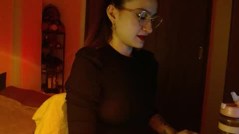 liliana online show from February 24, 5:17 am