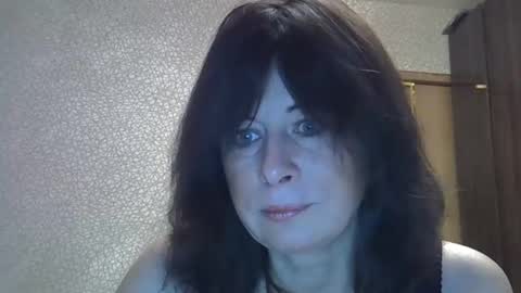 lia_ang online show from December 5, 5:47 pm