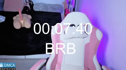 lia summer1 online show from February 12, 7:37 pm