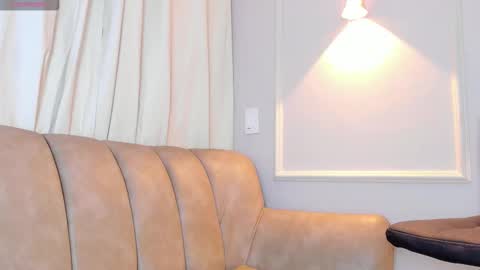 liz walton online show from December 3, 1:13 pm