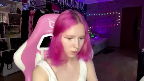 Lia online show from June 23, 1:53 pm