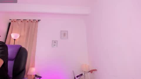 liaa moretzz online show from February 13, 4:03 am