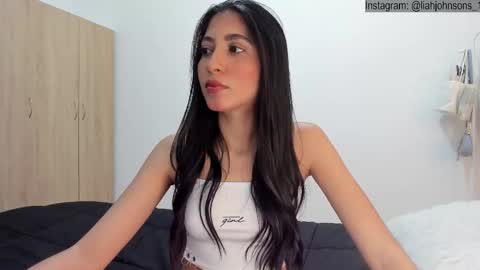 Lia Johnsons online show from March 5, 4:13 am