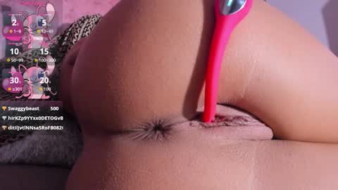 Lia online show from November 15, 10:00 pm