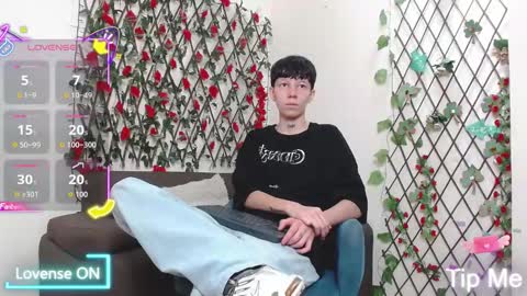 Liam  online show from March 23, 7:20 pm