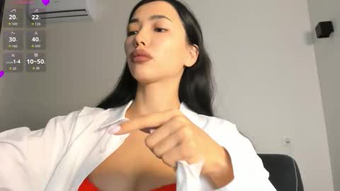 Lian online show from September 21, 7:29 am