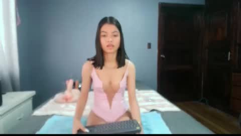 LiaOrtiz online show from January 14, 8:04 pm