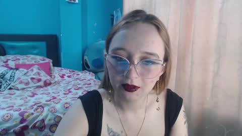 Lia Roberts online show from February 22, 12:08 pm