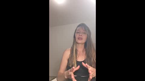 liarysmaag17 online show from May 19, 1:56 am