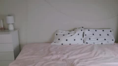 Lia online show from March 10, 4:55 pm