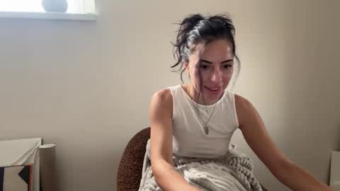 libre_queen online show from October 19, 9:00 am