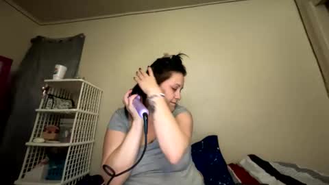 AllieAustyn online show from December 24, 11:28 am