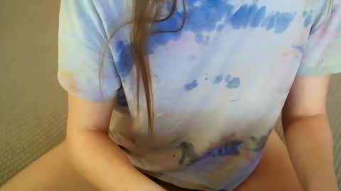 lightJela online show from February 21, 11:11 am