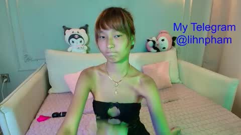 Lihn Pham online show from February 20, 6:19 am