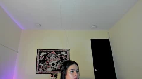 Lily Moore online show from November 2, 7:23 am