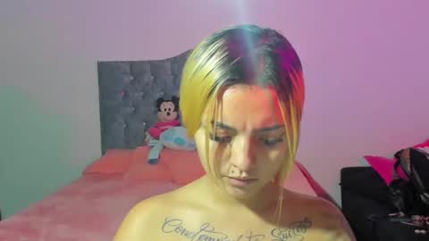 LiisaKiss online show from December 29, 12:45 pm