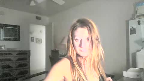 likerightnow online show from July 10, 7:47 pm