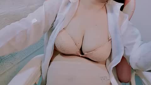 likixi online show from April 28, 2:27 am