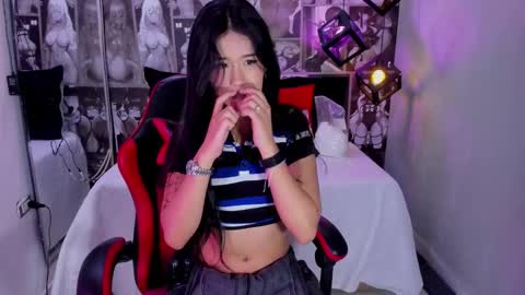 Lili Cey online show from October 19, 7:38 pm