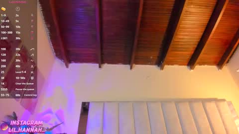 Snapshot of lil_hanna18 chatting on September 8, 7:46 pm Hanna online show from September 8, 7:46 pm