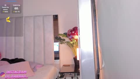 Snapshot of lil_hanna18 chatting on March 3, 5:36 pm Hanna online show from March 3, 5:36 pm