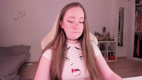 for free registration 3  online show from December 3, 9:06 pm