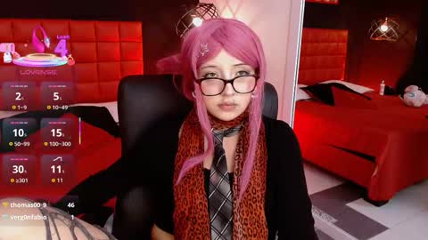 Snapshot of lilaaa_ chatting on October 10, 10:58 pm Lilaaa online show from October 10, 10:58 pm