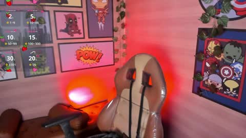 Lila online show from June 3, 2:44 pm