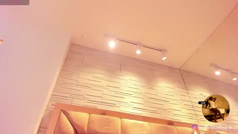 LILIAN  online show from February 23, 7:57 pm