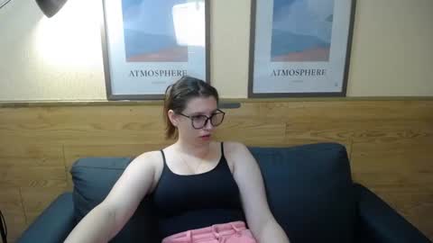 lilianashine online show from July 12, 5:19 am