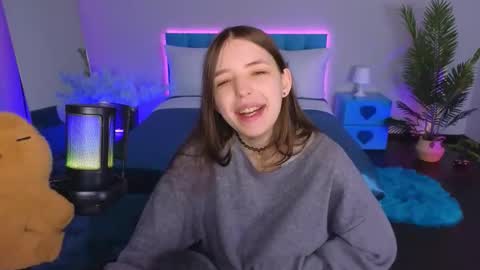 Lili Bakery online show from October 17, 4:59 am