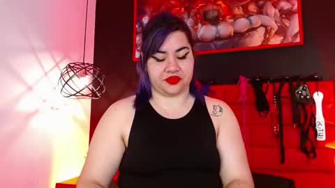 Snapshot of lilih_golden chatting on October 17, 11:57 am LILIH online show from October 17, 11:57 am
