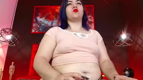 Snapshot of lilih_golden chatting on October 18, 12:08 pm LILIH online show from October 18, 12:08 pm
