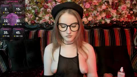 lilit_el_ online show from April 4, 5:23 pm