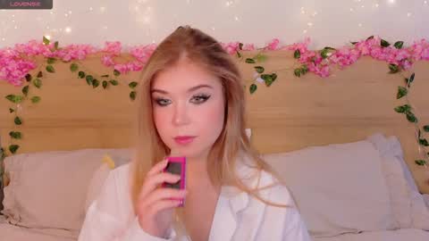 Lilith Bonheur online show from November 2, 9:40 pm