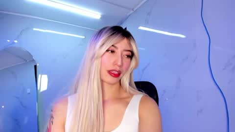 lilith cooper20 online show from September 9, 10:20 pm