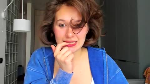 lilith online show from September 30, 1:17 pm