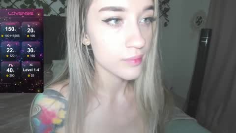 Lilith Parker online show from December 28, 3:37 am