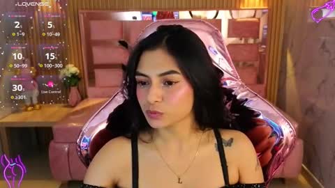 Snapshot of lilith_petit_sub chatting on September 27, 5:36 am Lilith  online show from September 27, 5:36 am