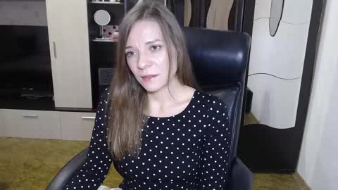 lilith small21 online show from September 24, 9:08 am