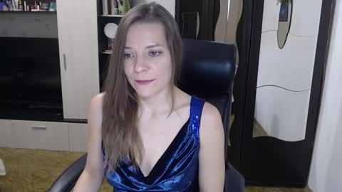 lilith small21 online show from December 20, 9:13 am